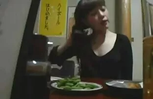 XXX Milf liếm và hút lớn nips trên thậm xxx sex vietsub chí lớn hơn tits